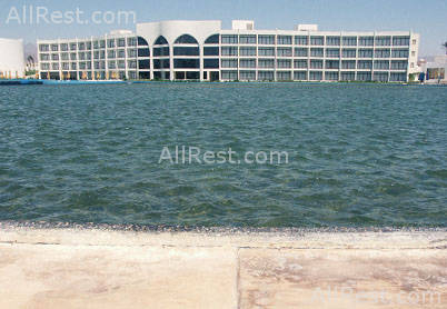 Raouf hotels International Moon 8